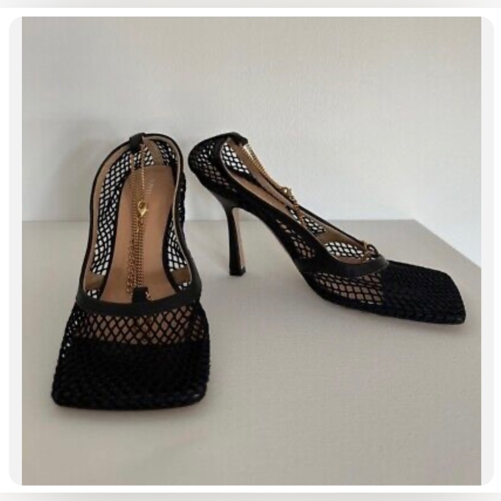 Bottega Veneta Black Stretch Shoes New Never Worn No Box